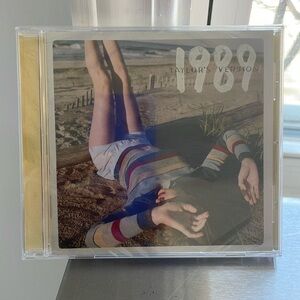 ***New and unopened*** 1989 TV CD